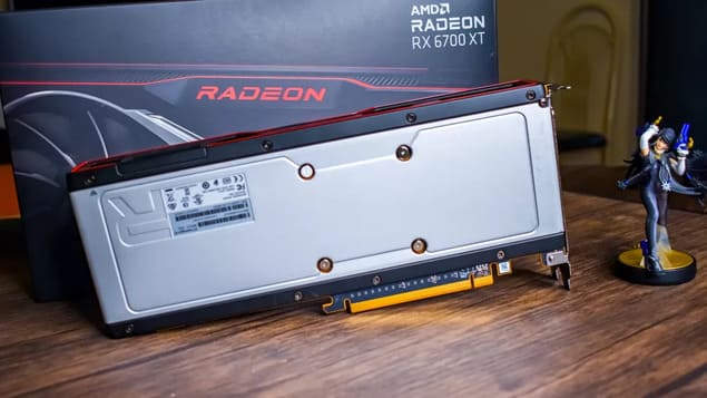 Корпус AMD Radeon RX 6700 XT