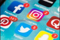 <pre>Социальная коммерция меняет способы продаж брендов в Интернете | Маркетинг в социальных сетях