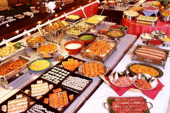 Шведский стол: почему так называется?