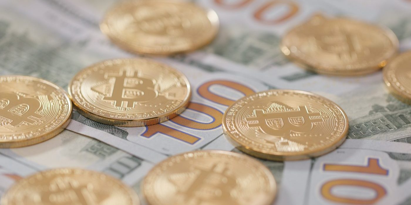 Швейцарский лидер страхования AXA разрешил клиентам оплачивать услуги биткоинами
