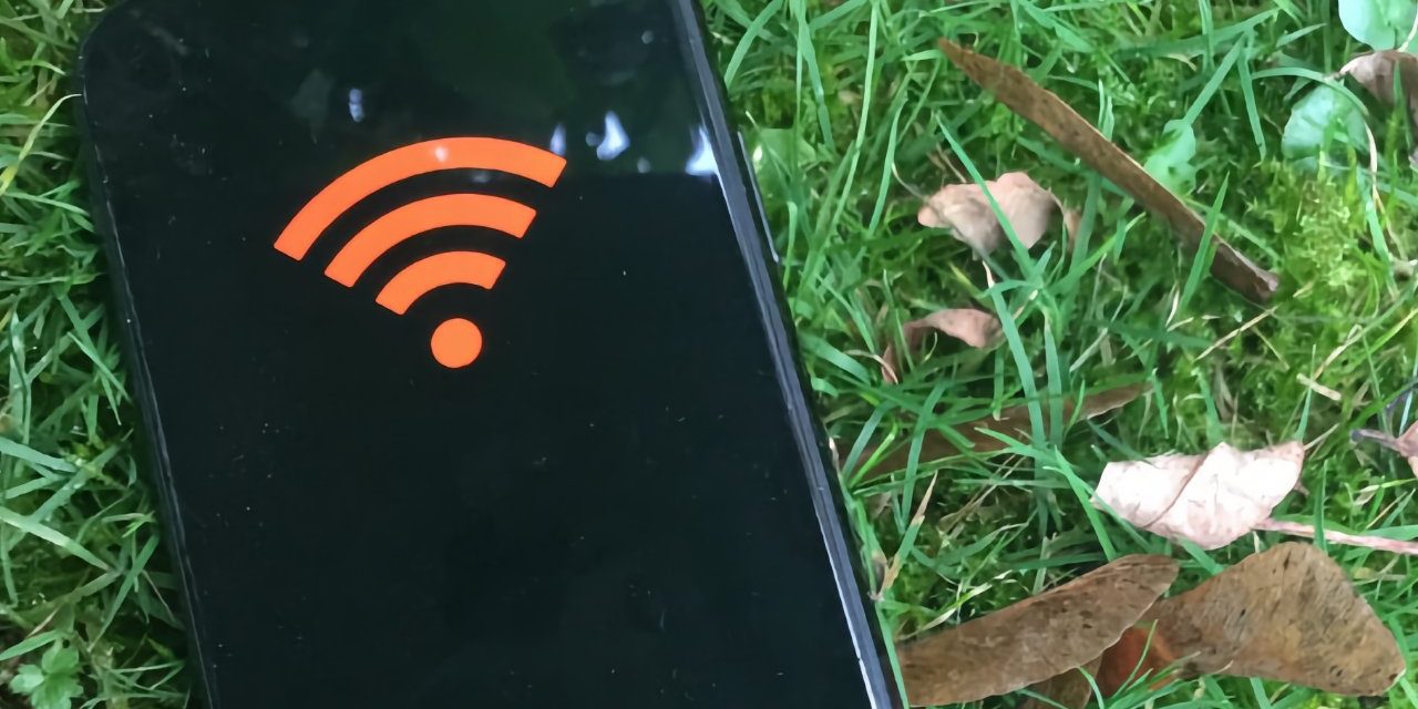 <pre>Будущие iPhone могут направлять оказавшихся в затруднительное положение людей, чтобы помочь, даже без сотовой связи