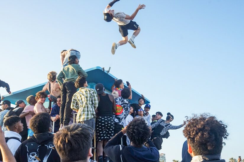 <pre>Что случилось при откате Адриана?