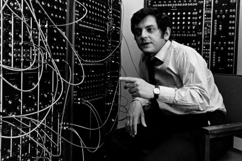 <pre>Джоэл Чадаб, исследователь границ электронной музыки, умер в возрасте 82 лет