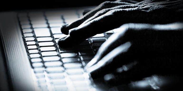 <pre>Эта массовая DDoS-атака отключила большие участки интернета страны