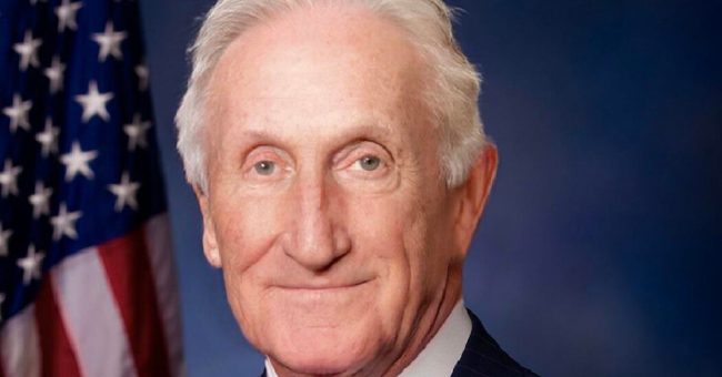 <pre>Как бы выглядел Джордж Вашингтон сегодня? Внимание привлекает создание пандемии