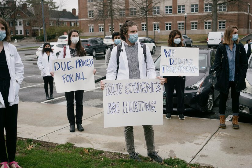<pre>Обвинения в мошенничестве в Интернете Апенд Дартмутская медицинская школа