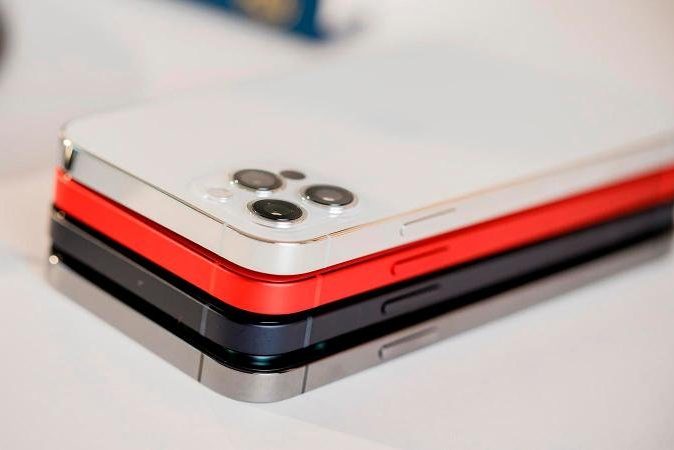 <pre>iPhone лидирует на рынке 5G, но соперники набирают обороты