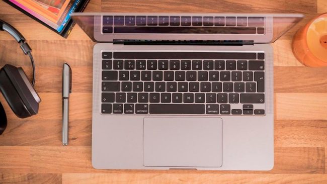 <pre>MacBook Pro с M1X «будет выпущен позже в этом году»