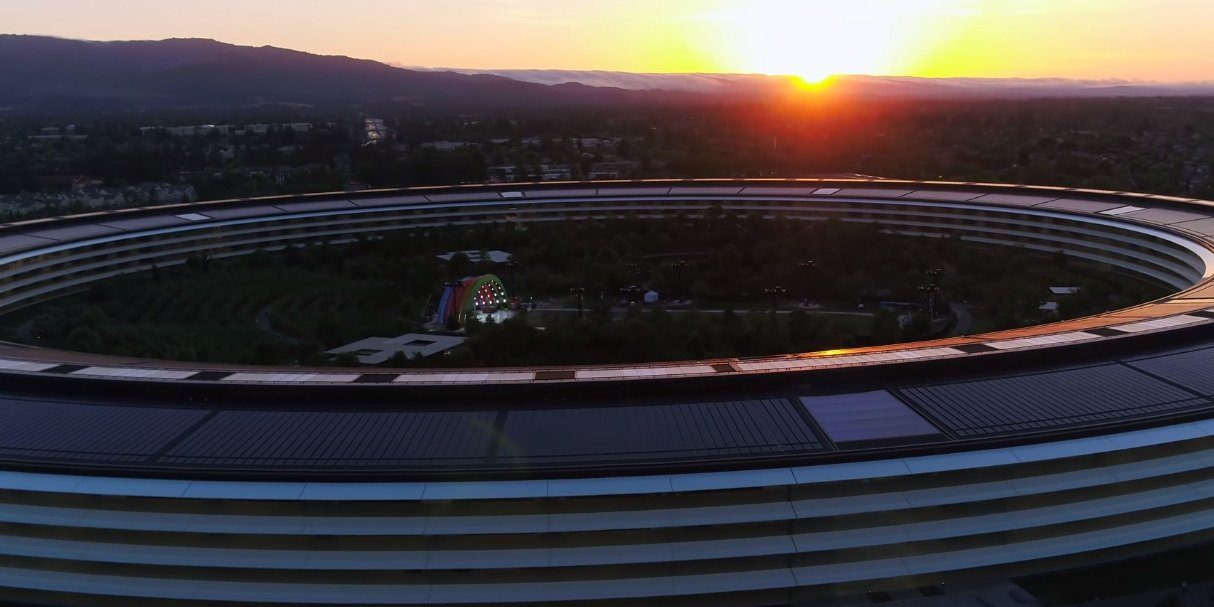 <pre>Apple одобрила запрос Трампа о данных законодателей, предполагая, что заказ остался незамеченным