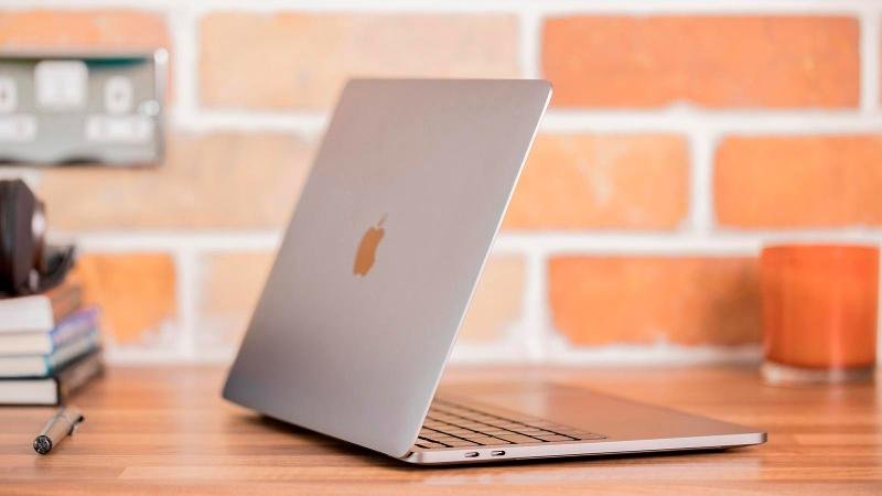 <pre>Apple отметила «M1X MacBook Pro» на видео WWDC