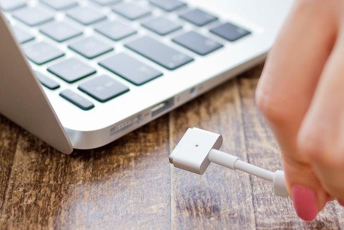 <pre>Apple обновляет MagSafe Support Doc Hinting at Return To Mac