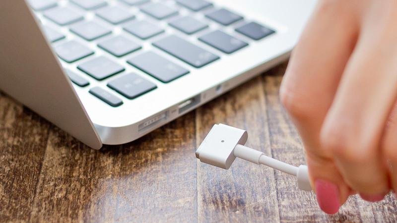 <pre>Apple обновляет MagSafe Support Doc Hinting at Return To Mac