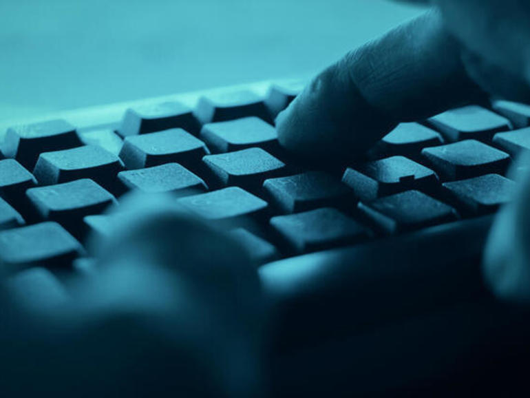 <pre>Microsoft: Эта вредоносная программа для Windows и Linux делает все возможное, чтобы оставаться в вашей сети