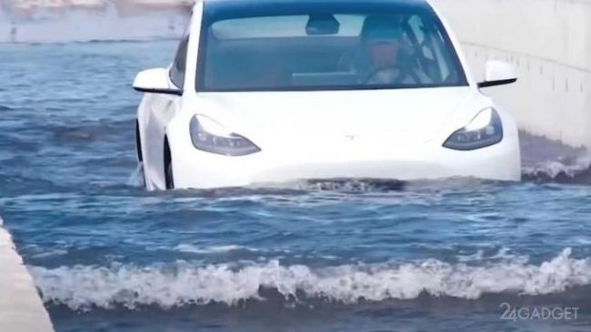 Видео из Китая с «плывущим» по воде электромобилем Tesla Model 3 (видео) » 24Gadget.Ru :: Гаджеты и технологии