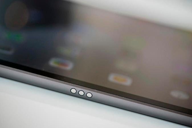 <pre>IPad будущего может быть сделан из титана