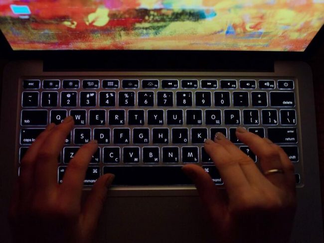 <pre>Квантовые компьютеры могут читать все ваши зашифрованные данные. Этот «квантово-безопасный» VPN призван остановить это