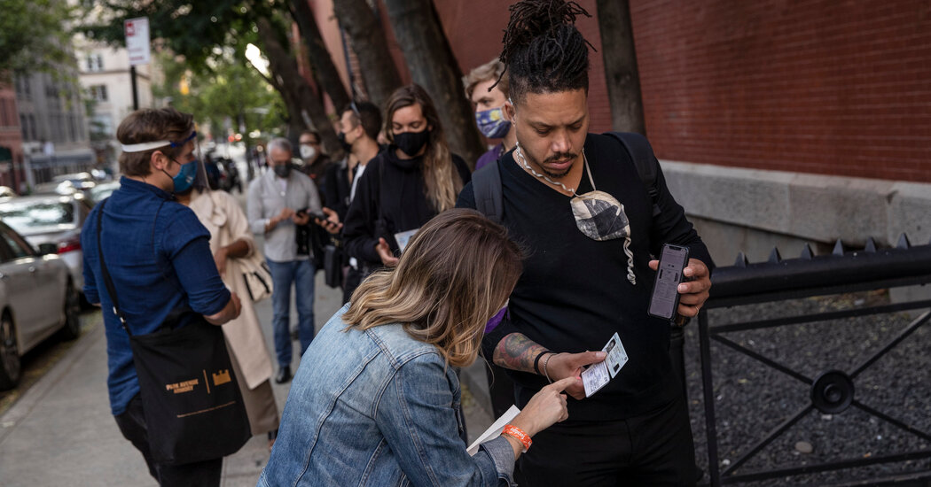 <pre>План паспортов вакцины в Нью-Йорке возобновляет дебаты о конфиденциальности в Интернете