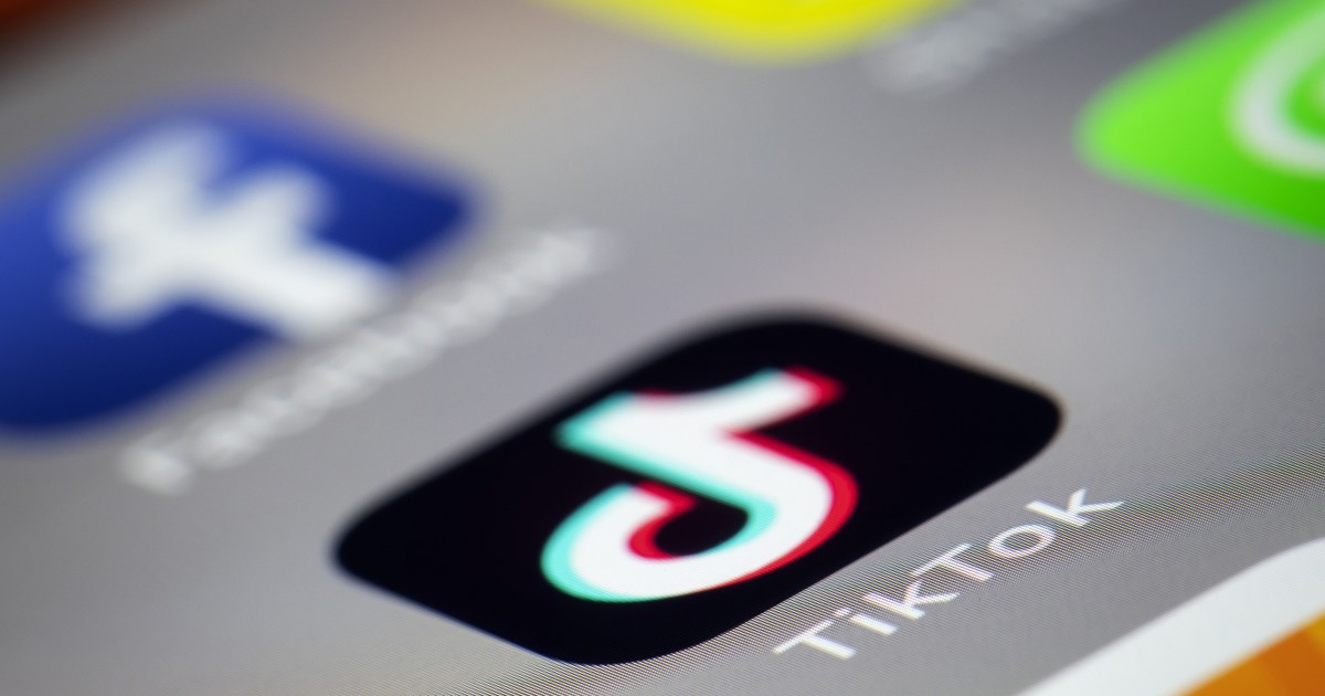 <pre>Альтернативы TikTok для создателей Black: Fanbase, Clapper, другие