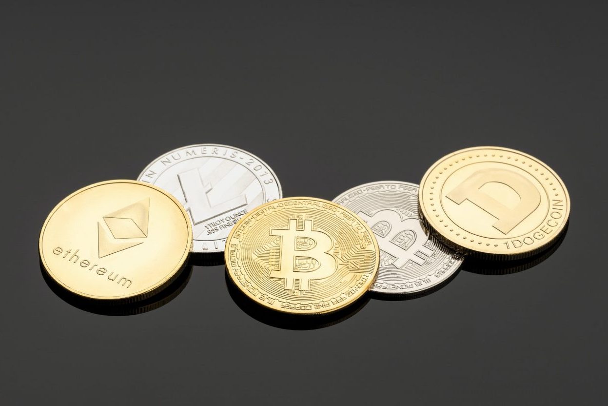 Опрос: доверие китайцев к криптовалютам снижается