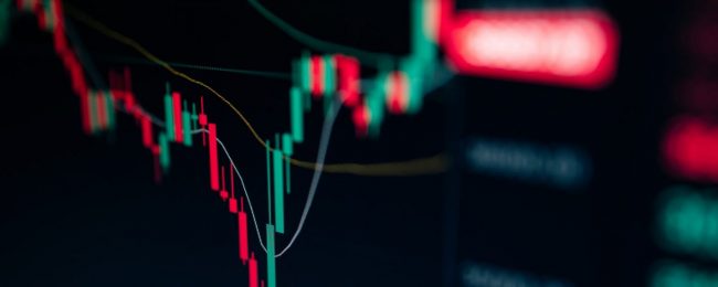 Институционалы переводят капиталы в Solana, пока Bitcoin и Ethereum испытывают трудности