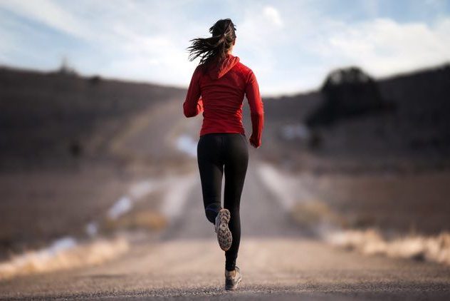 Бег или ходьба: что лучше для похудения и здоровья?