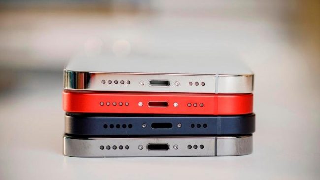 <pre>Apple перечисляет четыре новые модели iPhone в архиве FCC