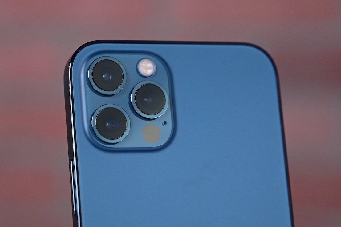 <pre>Вибрация двигателя мотоцикла может «ухудшить» работу камеры iPhone