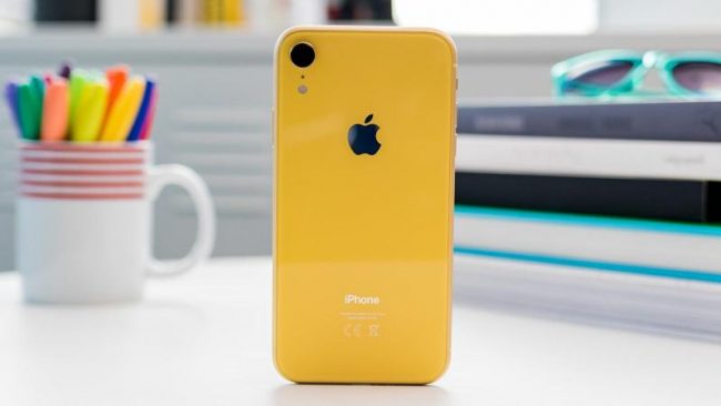<pre>Новый iPhone SE на базе iPhone XR будет выпущен весной 2022 года
