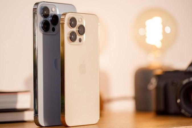 <pre>Лучшие предложения на iPhone 13 Pro и 13 Pro Max в октябре 2021 года: Великобритания и США