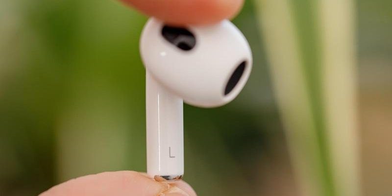 <pre>iFixit: AirPods 3 и последние биты безнадежны, но…