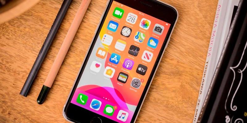 <pre>Лучшие предложения iPhone SE в «черную пятницу»: сделки, которые нельзя пропустить!