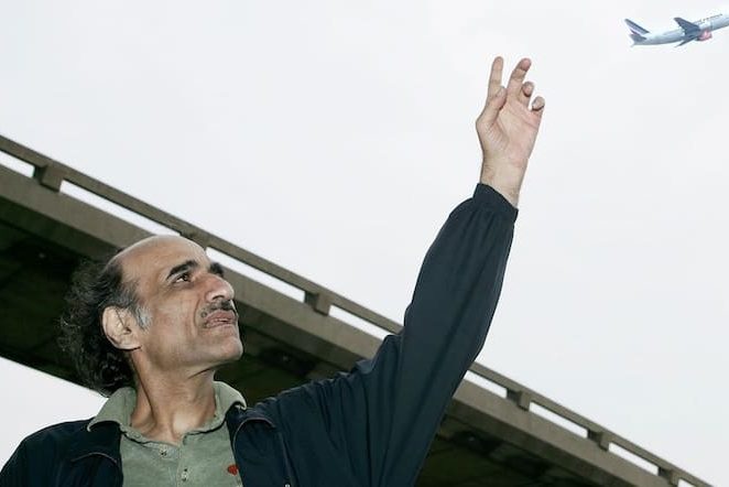 18 лет прожил в аэропорту: реальная история иранца Мехрана Карими Нассери