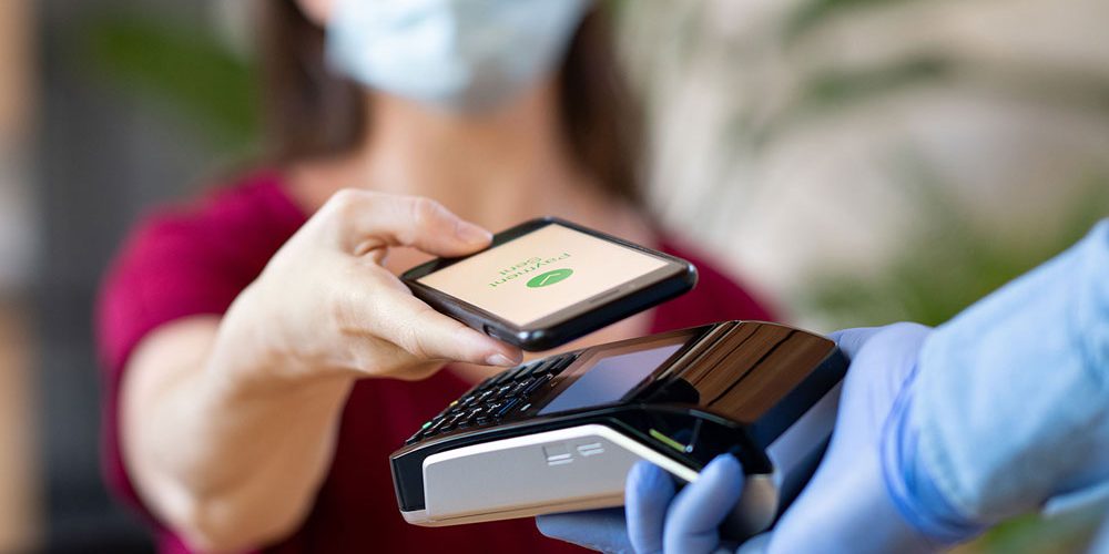 <pre>Блокчейн-решение для безопасных бесконтактных платежей