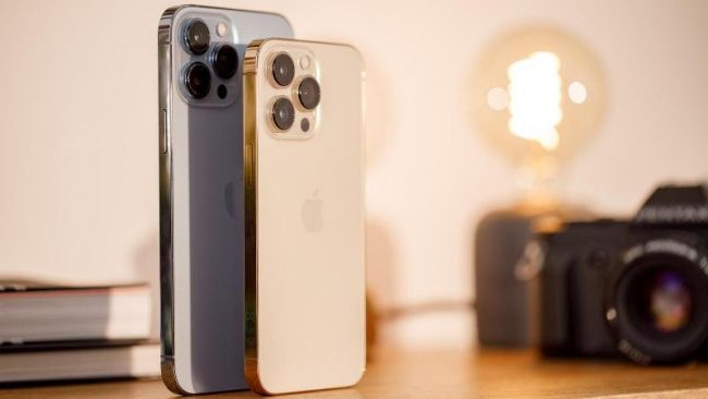 <pre>Черная пятница. Скидки на iPhone 13 Pro и 13 Pro Max в Великобритании и США