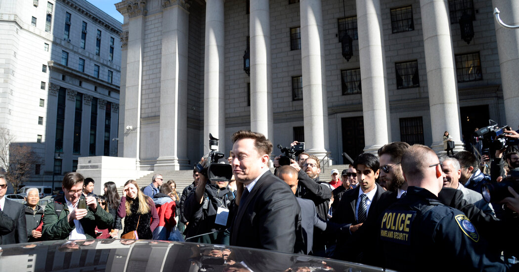 <pre>JPMorgan утверждает, что Tesla задолжала ему 162 миллиона долларов из-за твита Илона Маска.