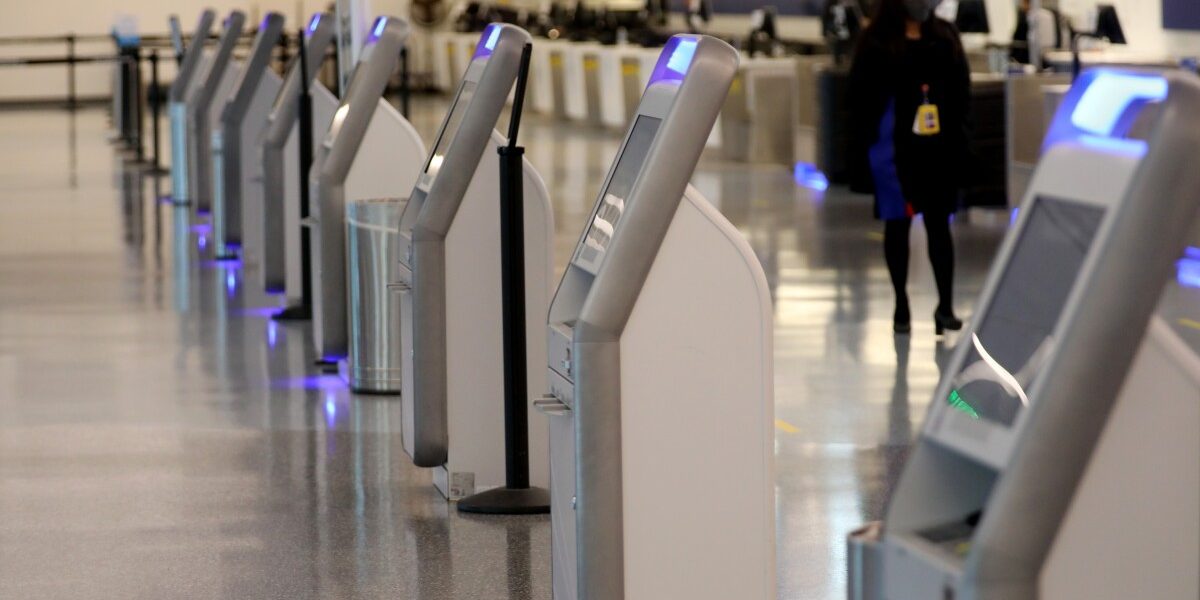 <pre>Николас Голдберг: Аэропорты для пассажиров: сделай сам