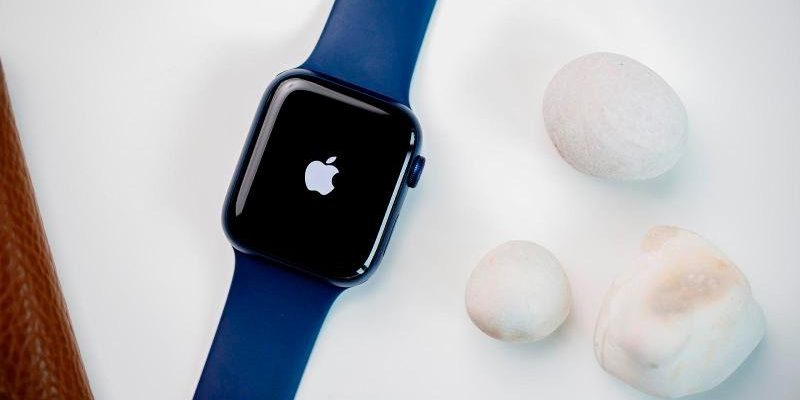 <pre>Сделка в Киберпонедельник: приобретите Apple Watch Series 6 всего за 329 долларов