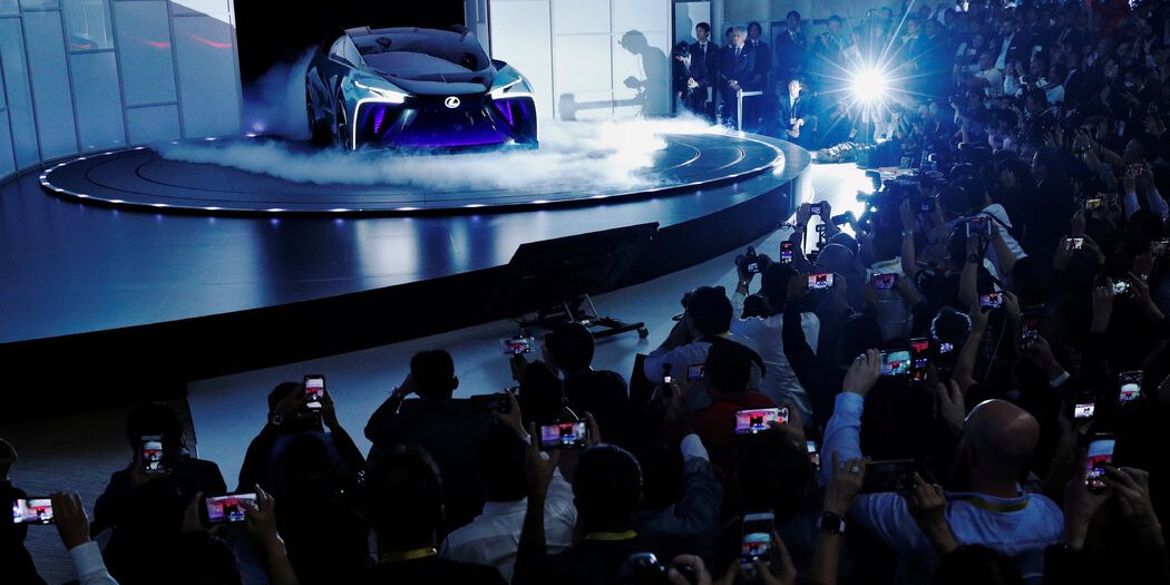 <pre>Toyota обрисовывает план расширения электромобилей