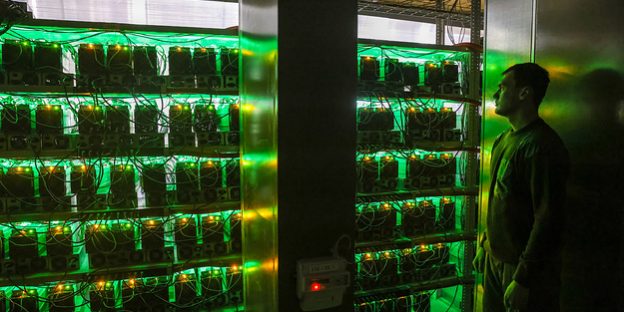 <pre>Законодатели нацелились на углеродный след биткойнов и криптовалют