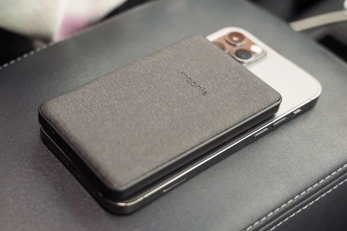 Mophie Snap+: внешний аккумулятор с поддержкой MagSafe