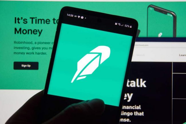Штраф для Robinhood на $30 млн: новости крипторынка От Investing.com