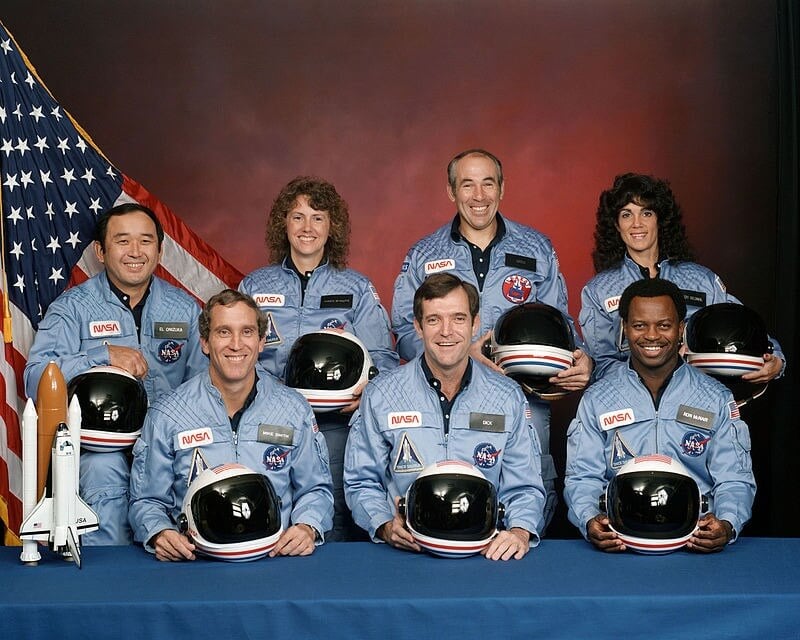 Космическая миссия STS-51L. Члены экипажа миссии STS-51L. Фото.