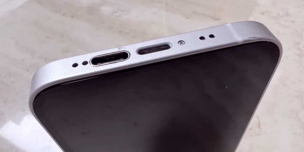 Этот героический ютубер создал двухпортовый iPhone, о котором мы даже