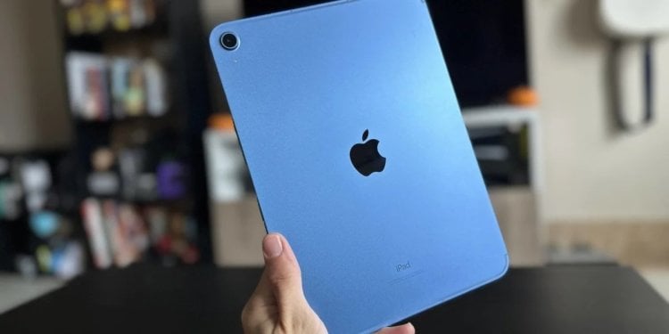 Сколько стоит iPad 2022. Яркий цвет очень к лицу iPad 10. Фото.