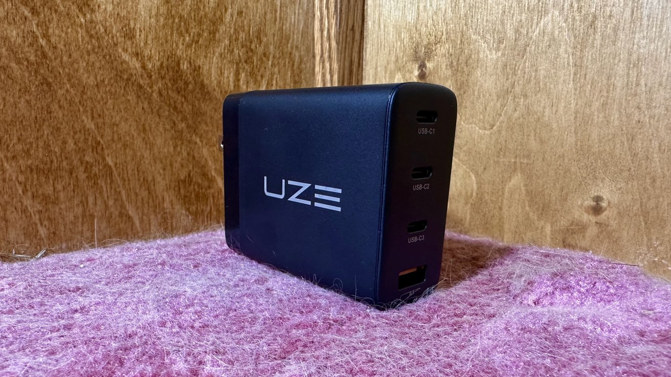 Зарядное устройство UZE 100 Вт GaN