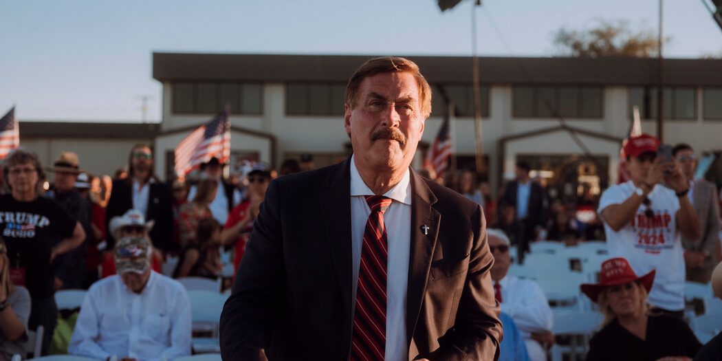 Атаки на голосование в Доминионе продолжаются, несмотря на громкие судебные