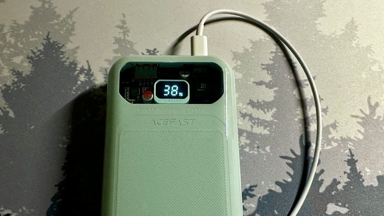 Acefast Fast Charge Power Bank M2 зарядка