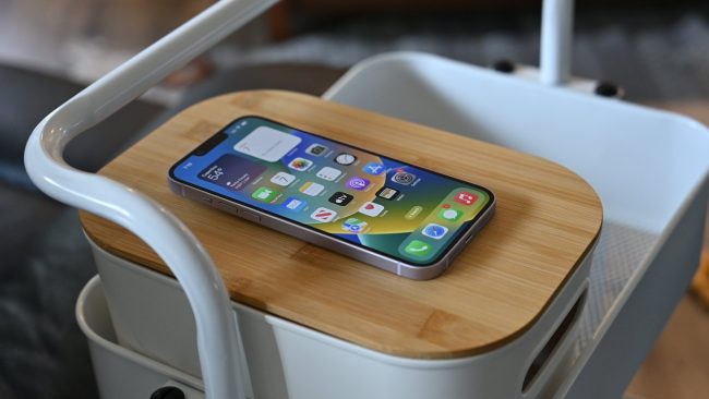 Apple дает позитивные и расплывчатые прогнозы на третий квартал