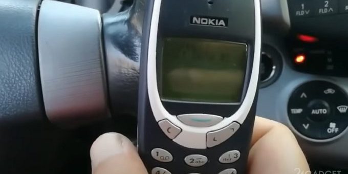 Автоугонщики научились похищать машины с помощью Nokia 3310 (2 видео)