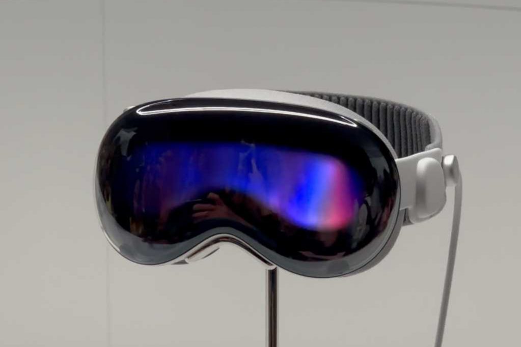 Apple Vision Pro не имеет дисплея ProMotion